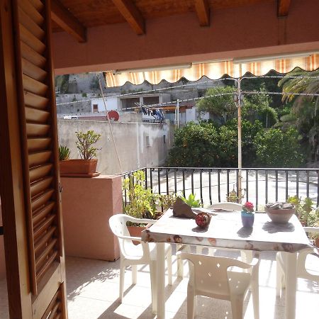 Claudia - Case Vacanze A Canneto Spiaggia Exterior foto